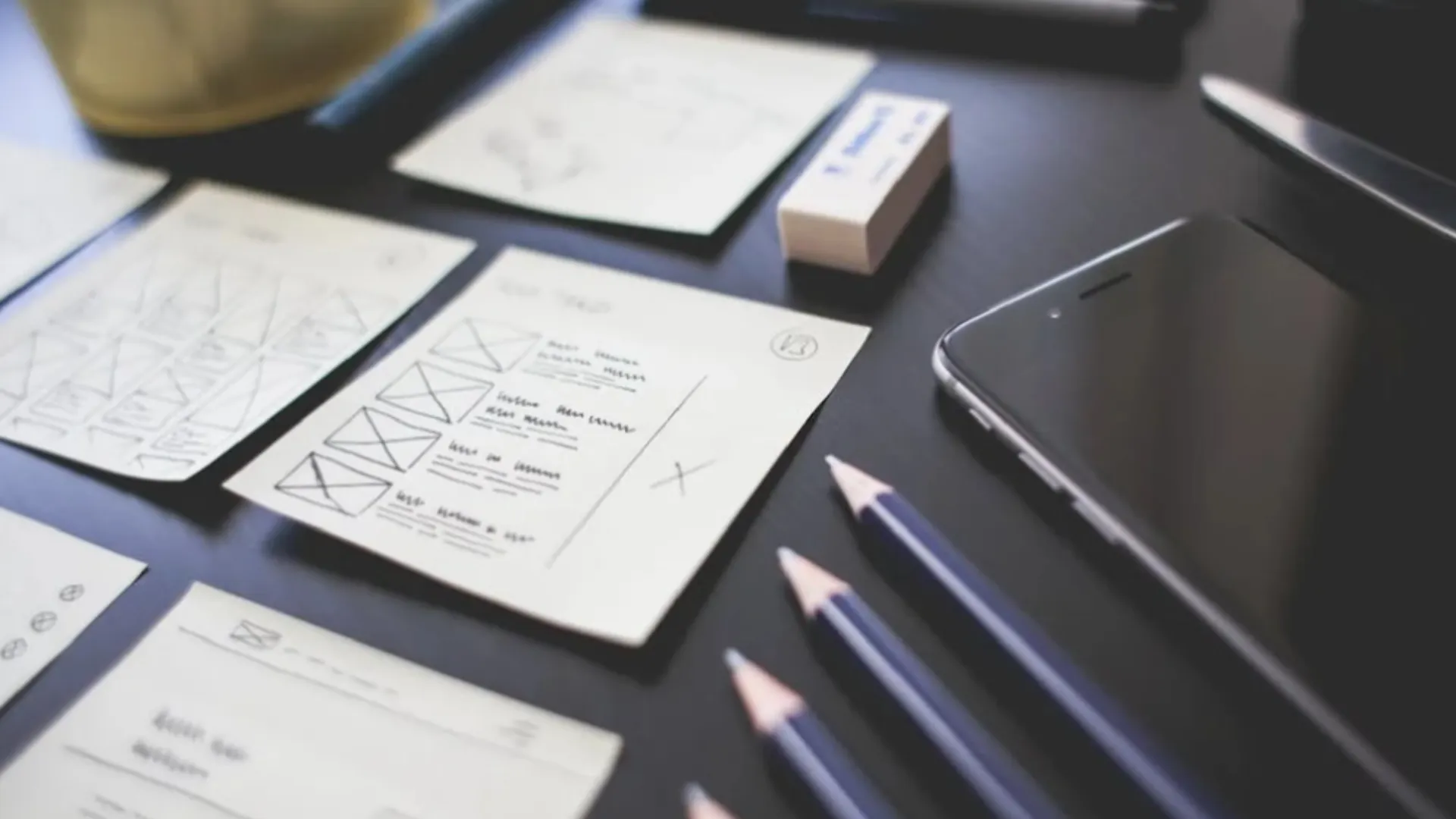 إثبات المفهوم مقابل النموذج الأولي مقابل المنتج القابل للتطبيق: دليل المؤسس